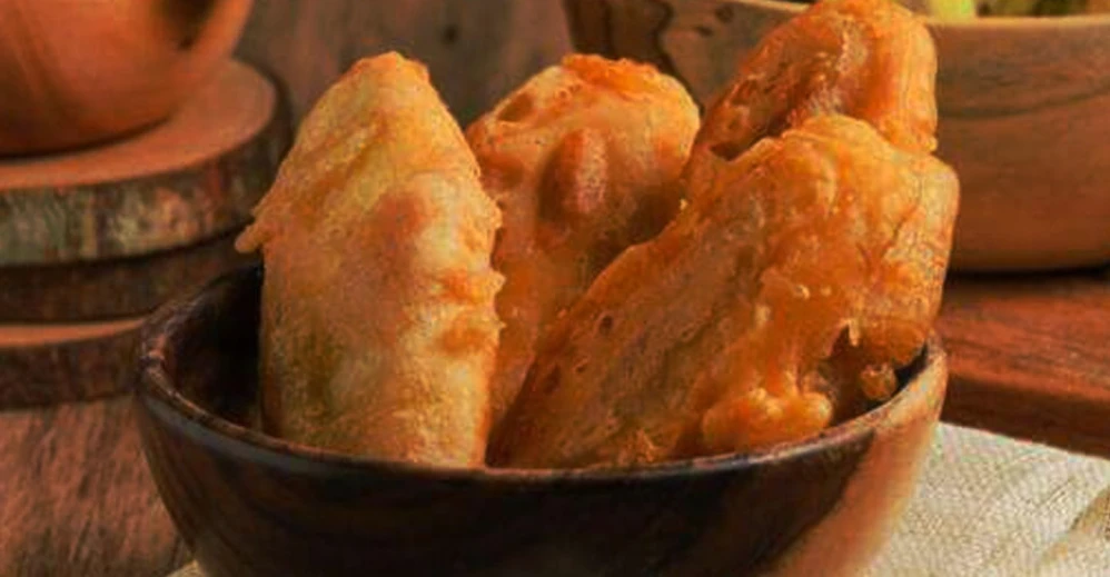 Experiences Balinese Culinarian Sensations 5 pisang_goreng_eazevillas